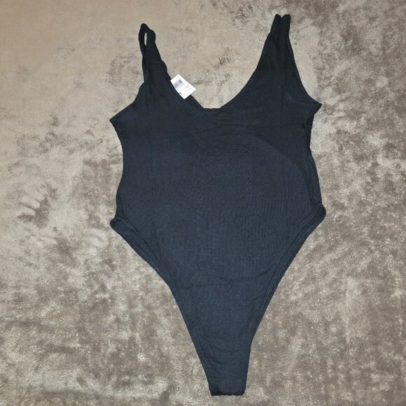 NWT A Pea In The Pod Grey State Ribbed Maternity Bodysuit Black Large - Picture 4 of 14